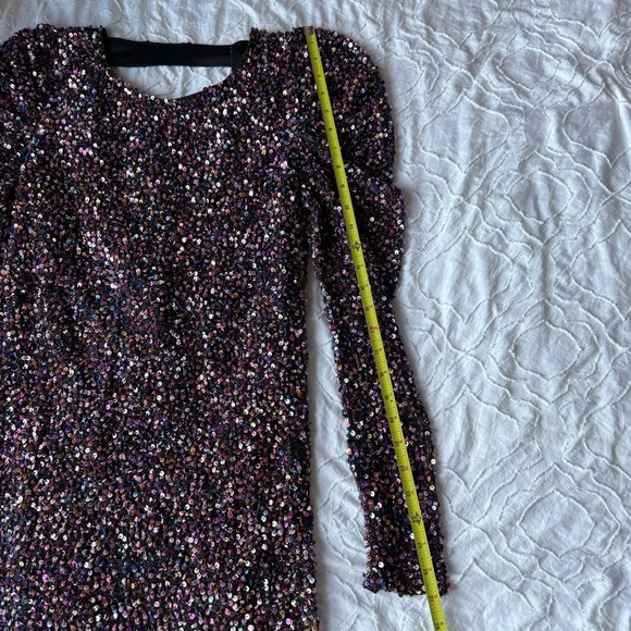 Parker Multicolor Sequin Long Sleeve Dress Open Back Detail - Picture 4 of 15
